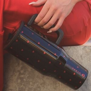 Queen Of Hearts Hydrojug 40OZ ❣️❤️